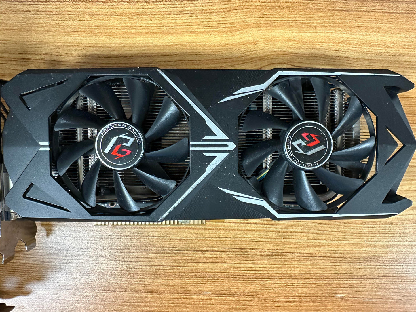 ASRock: Phantom Gaming - Radeon RX 580 - Shop Market Deals