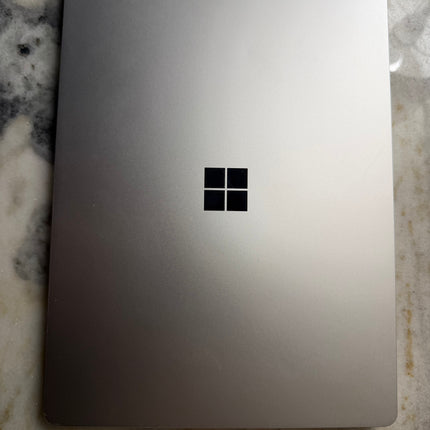 Surface Laptop Go