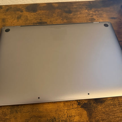 Macbook Pro (2019) - Shop Market Deals