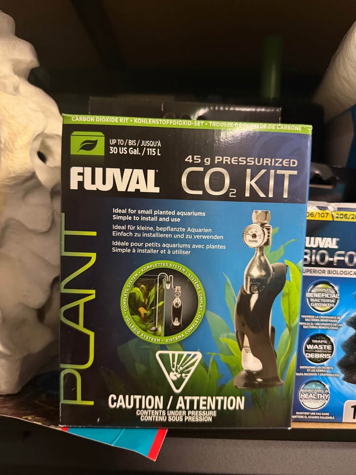 Fluval 45g CO2 kit packaging