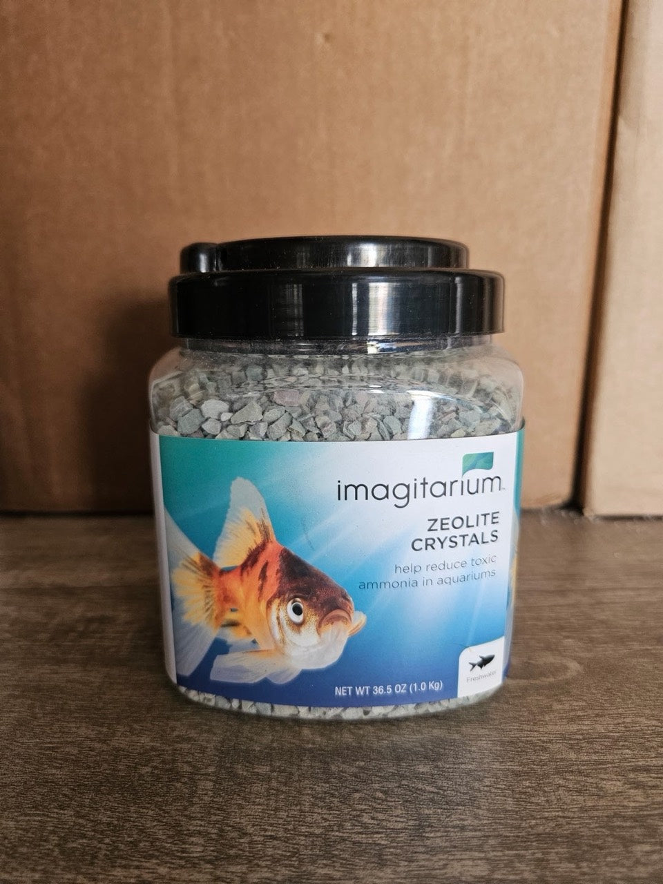 Imagitarium zeolite crystals for aquarium filtration in a clear bag